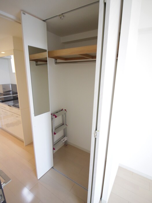 物件内観写真22　(収納)