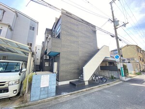ラ・シャンス外観写真