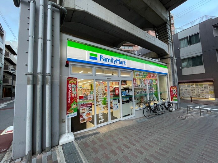 ファミリーマート