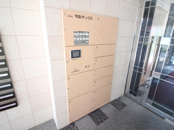 物件外観写真6　(建物設備)