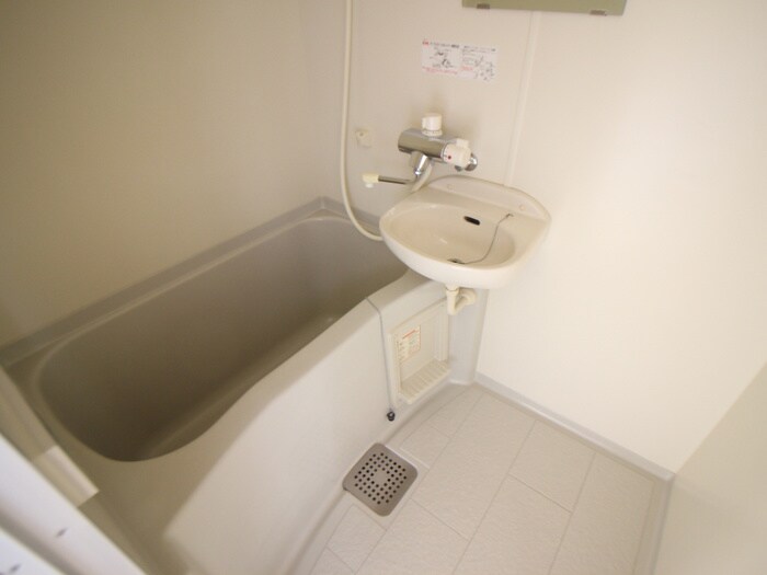 物件内観写真11　(バス／シャワールーム等)