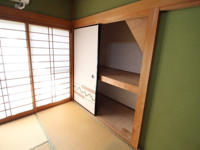 物件内観写真15　(収納)