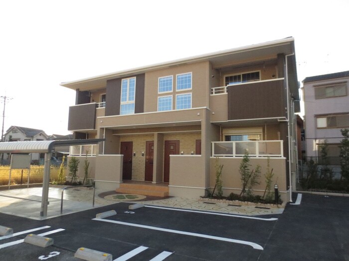 物件外観写真1　(外観写真)