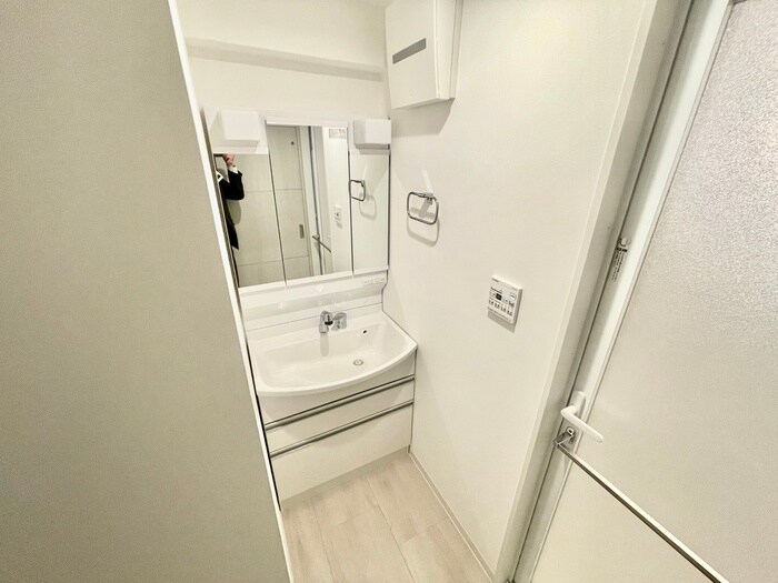 物件内観写真10　(洗面)