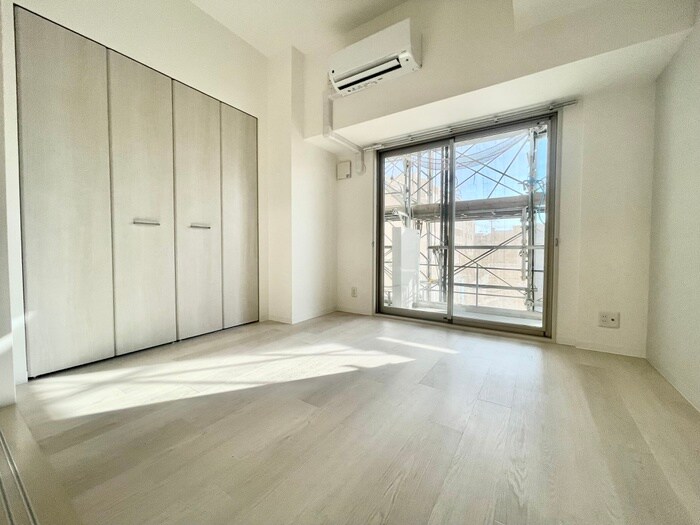 物件内観写真15　(室内からの展望)