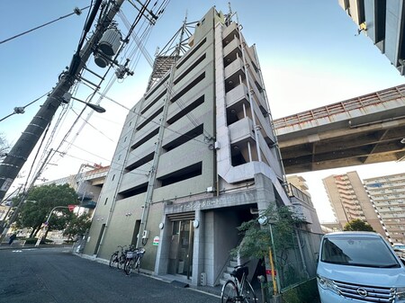 グリ－ンシャルバ－ト外観写真