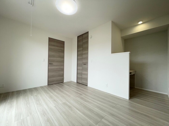 物件内観写真8　(居室)