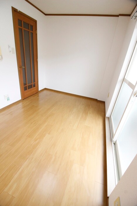物件内観写真16　(居室)