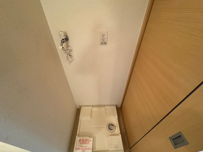 物件内観写真18　(洗面)