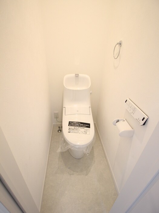 物件内観写真11　(トイレ)