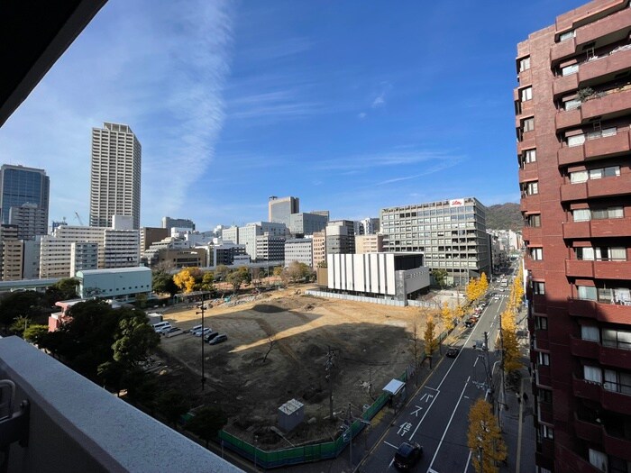 物件内観写真13　(室内からの展望)