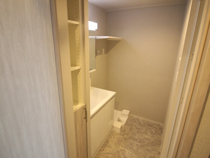 物件内観写真18　(内観写真)