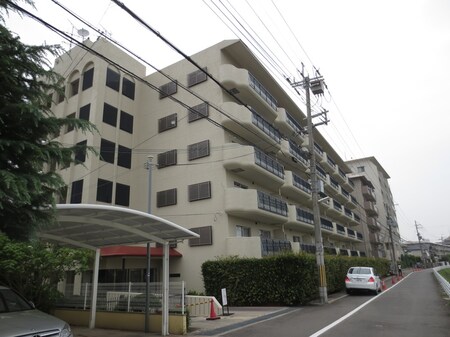 ベルメゾン仁川(106)外観写真