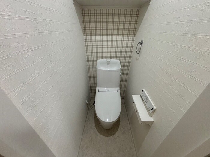 物件内観写真11　(トイレ)