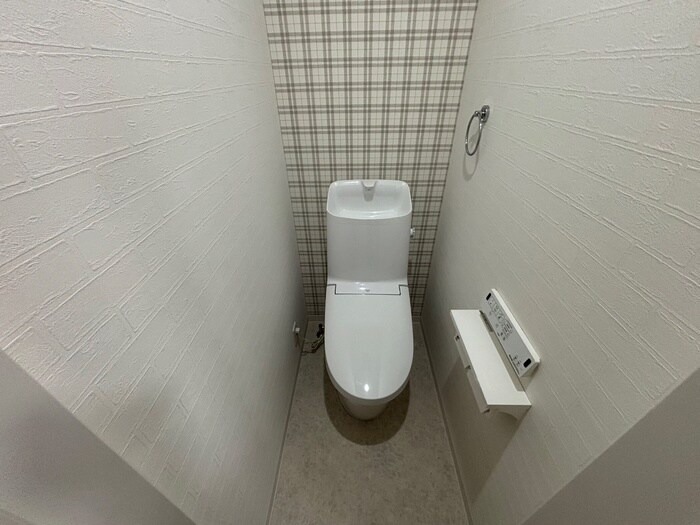 物件内観写真11　(トイレ)