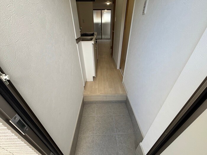 物件内観写真21　(玄関)