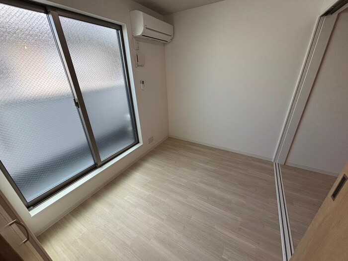 物件内観写真22　(居室)