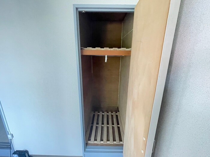 物件内観写真10　(収納)