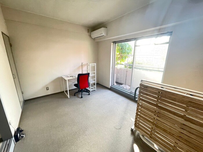 物件内観写真14　(居室)