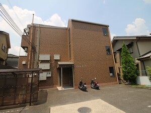 ニドムコート外観写真