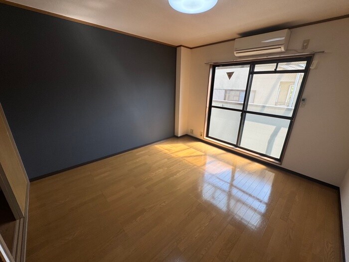 物件内観写真11　(居室)