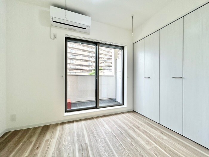 物件内観写真8　(居室)