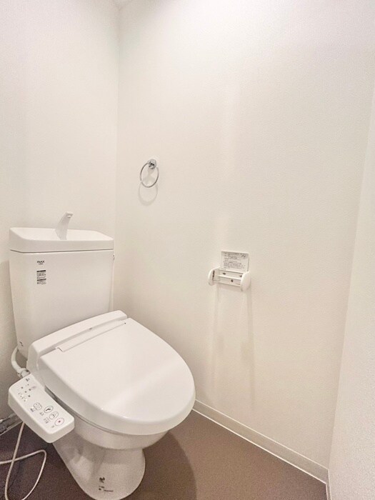 物件内観写真12　(トイレ)