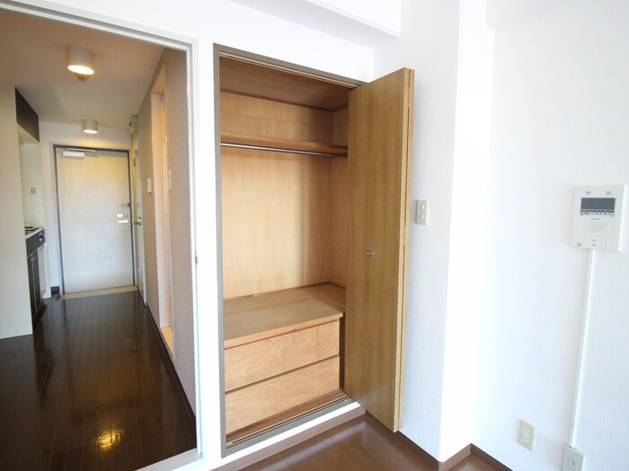 物件内観写真9　(収納)
