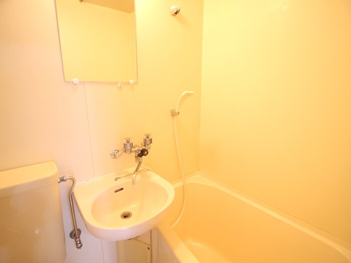 物件内観写真12　(バス／シャワールーム等)