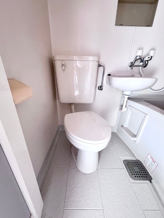 物件内観写真7　(トイレ)