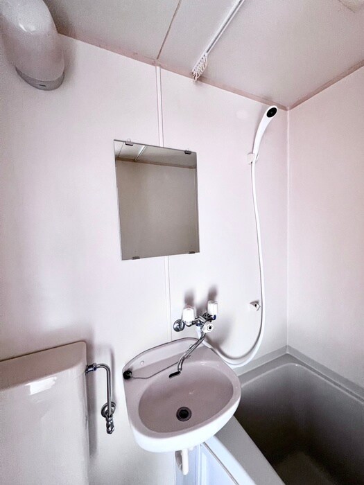 物件内観写真8　(洗面)