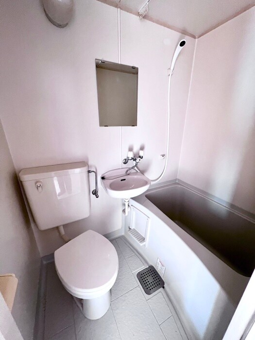 物件内観写真10　(バス／シャワールーム等)