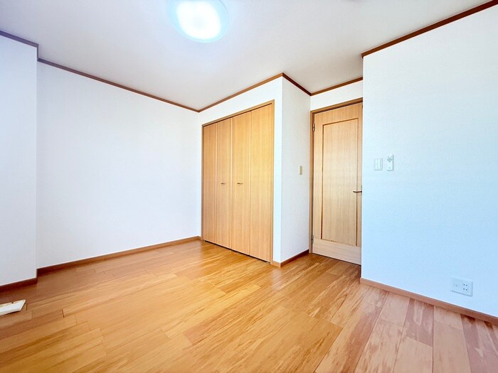 物件内観写真13　(居室)