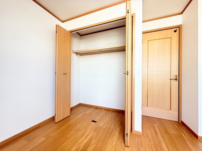 物件内観写真17　(収納)