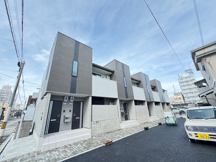 物件外観写真1　(外観写真)