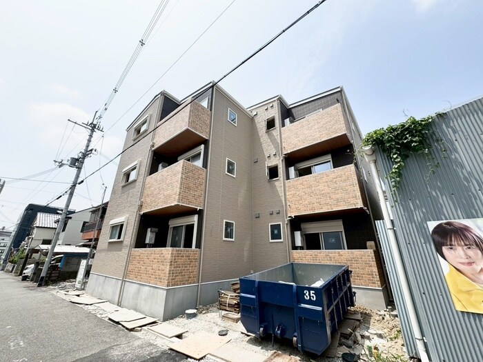 物件外観写真3　(外観写真)