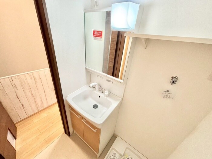 物件内観写真9　(洗面)