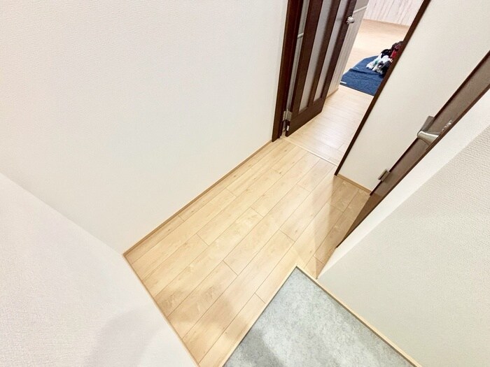 物件内観写真15　(廊下)