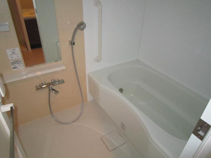 物件内観写真10　(バス／シャワールーム等)