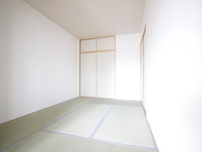 物件内観写真11　(居室)