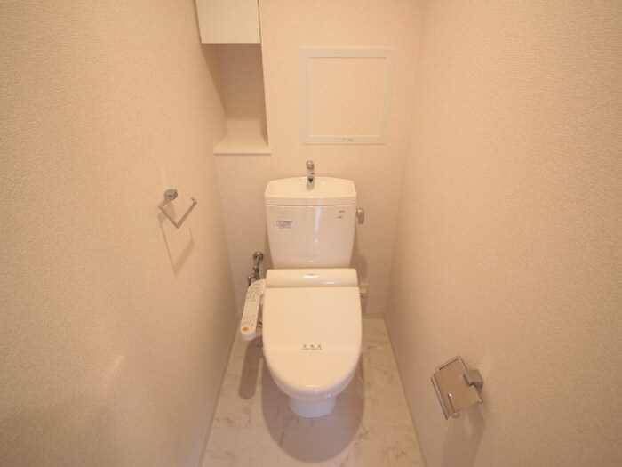 物件内観写真13　(トイレ)