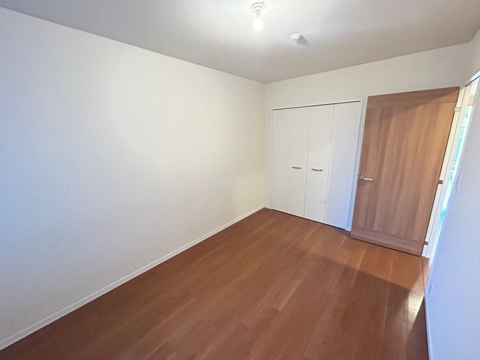 物件内観写真18　(居室)