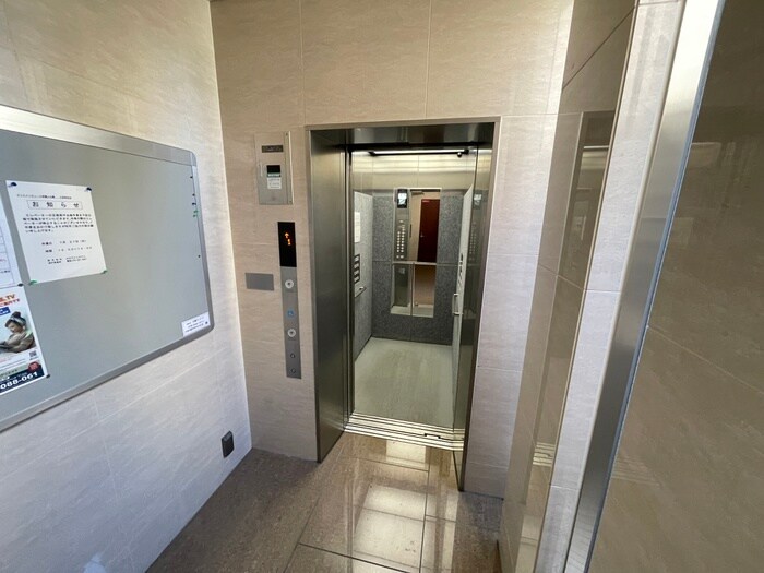 物件外観写真3　(建物設備)