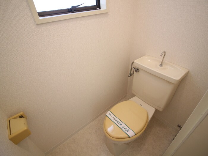 物件内観写真14　(トイレ)