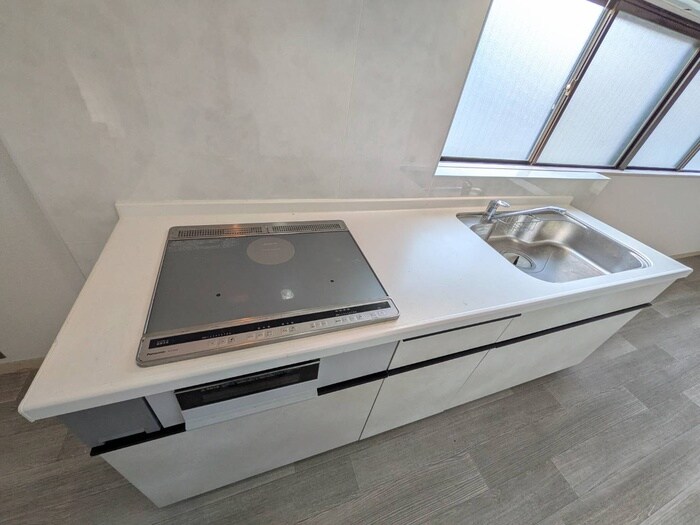 物件内観写真8　(キッチン)