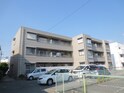 ファミール北花田