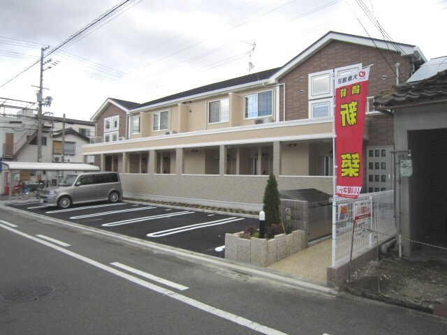 物件外観写真5　(外観写真)