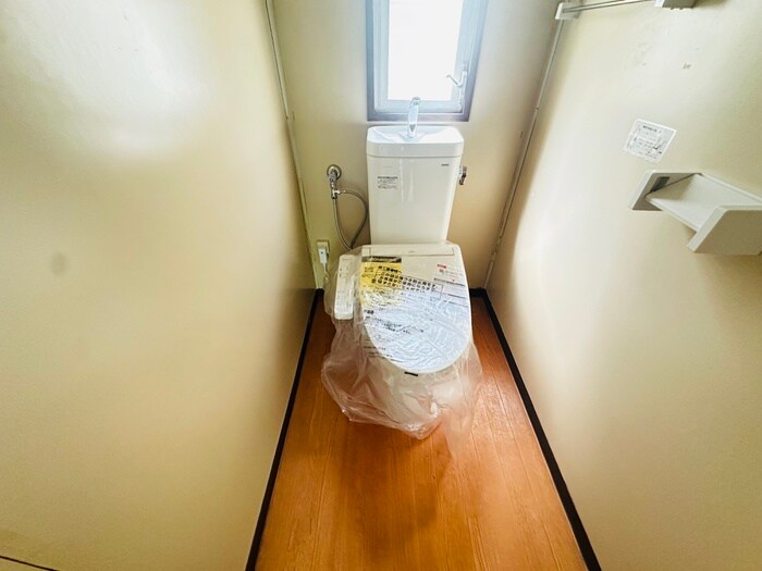 物件内観写真12　(トイレ)