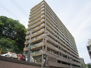 アズ・アドバン．リーヴァ(706)外観写真
