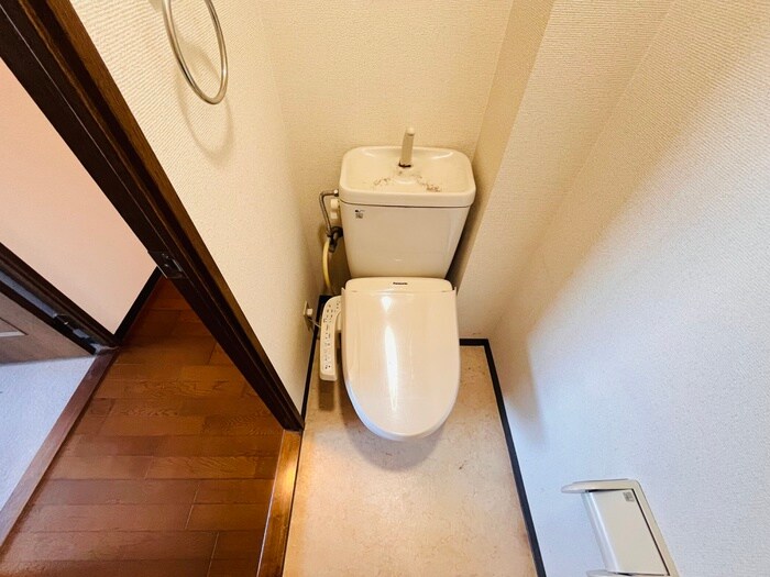 物件内観写真11　(トイレ)